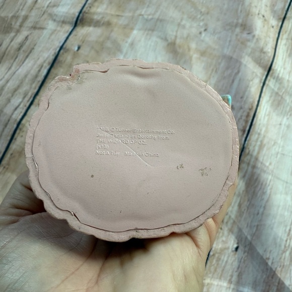 VTG Wizard of Oz  Turner Entertainment Figurine GLINDA THE GOOD WITCH Ornament - Picture 4 of 6